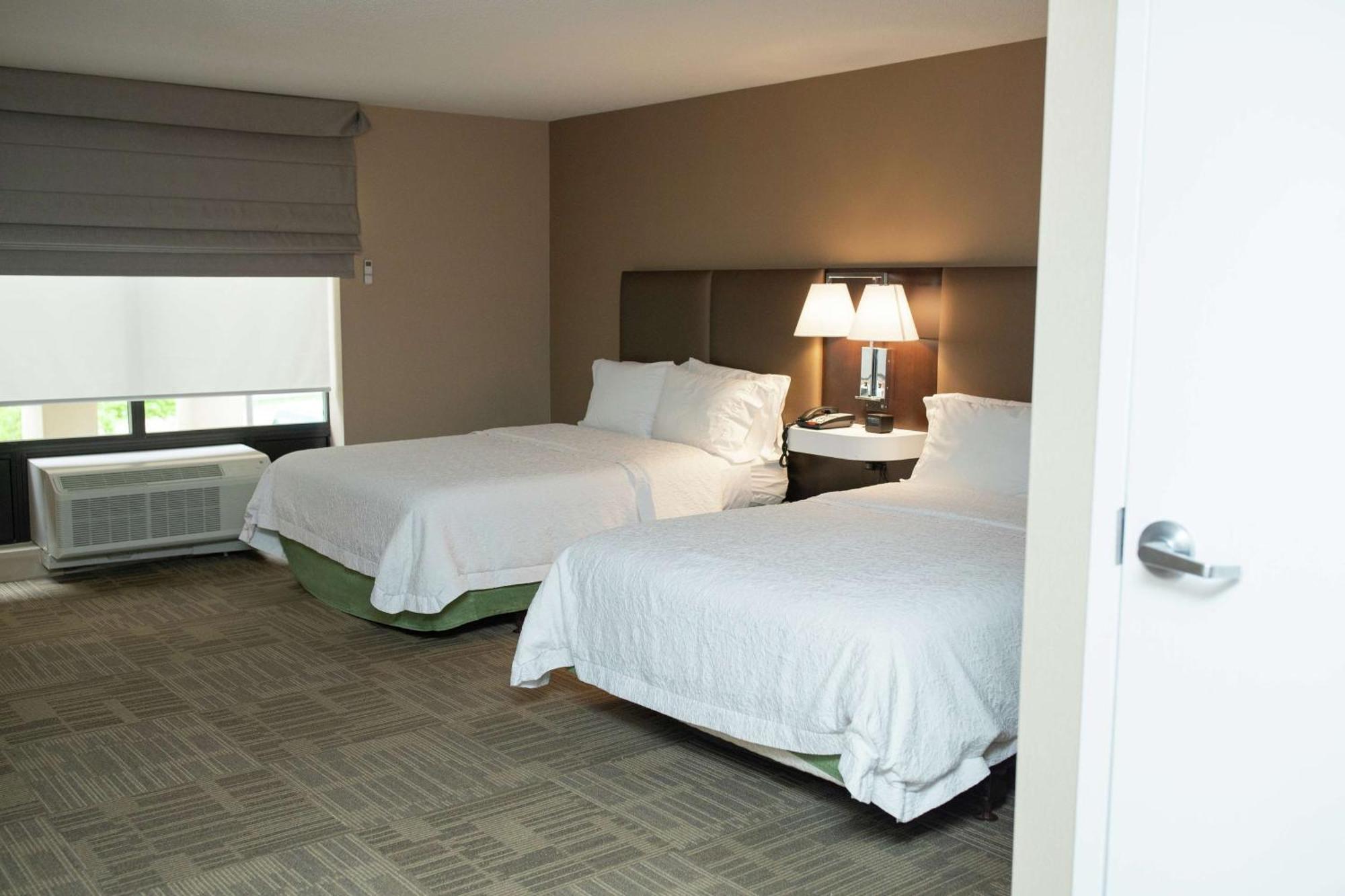 Queen Room with Two Queen Beds - Mobility and Hearing Access/Non-Smoking
